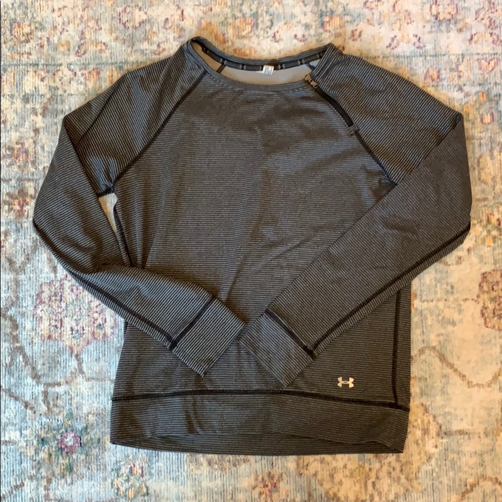 Under Armour sweatshirt